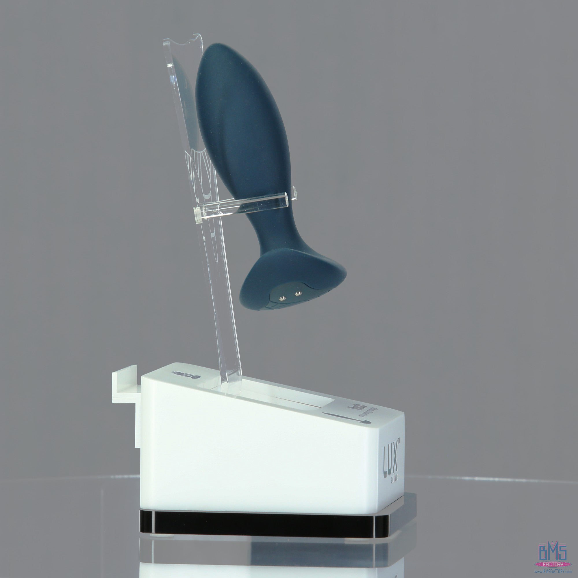 LUX active - Throb - Masseur anal pulsant de 11,4 cm - Télécommande incluse