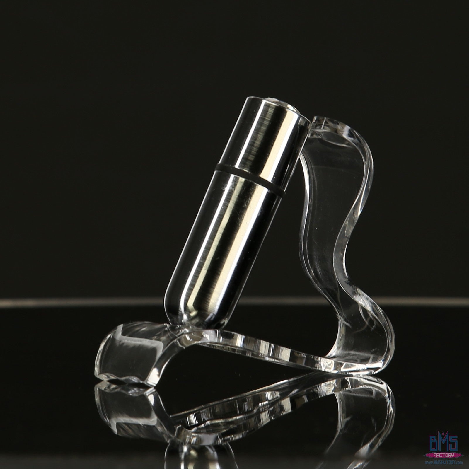 BMS - Balle de première classe - Vibromasseur balle de 2,5" avec pochette porte-clés - Argent