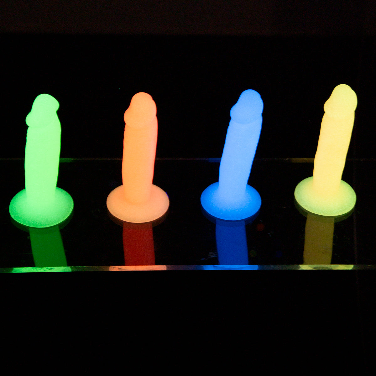 Addiction - Silly Willy - Glow in the Dark - 3.3" Silicone Dildo