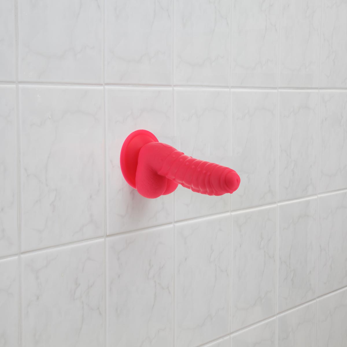 Addiction - Godemichet Tom 7" avec testicules - Rose