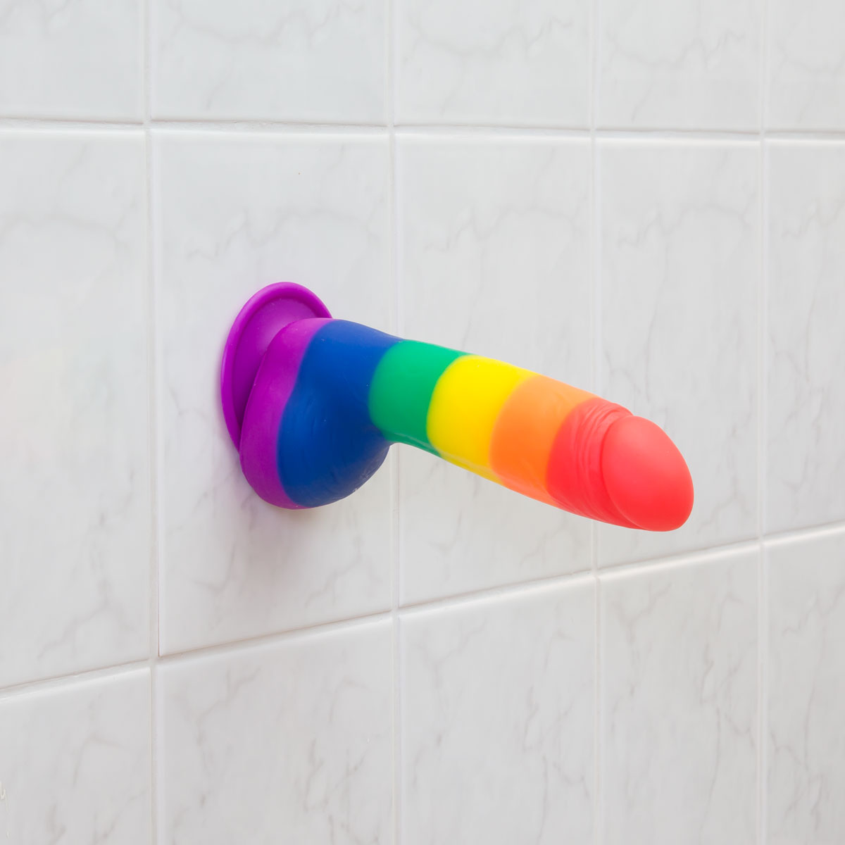 Pure Love® - Godemichet en silicone arc-en-ciel avec base ventouse – 20,3 cm