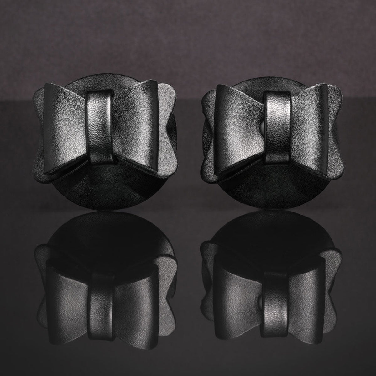 Sportsheets - Sincerely Bow Tie Pastie - Black