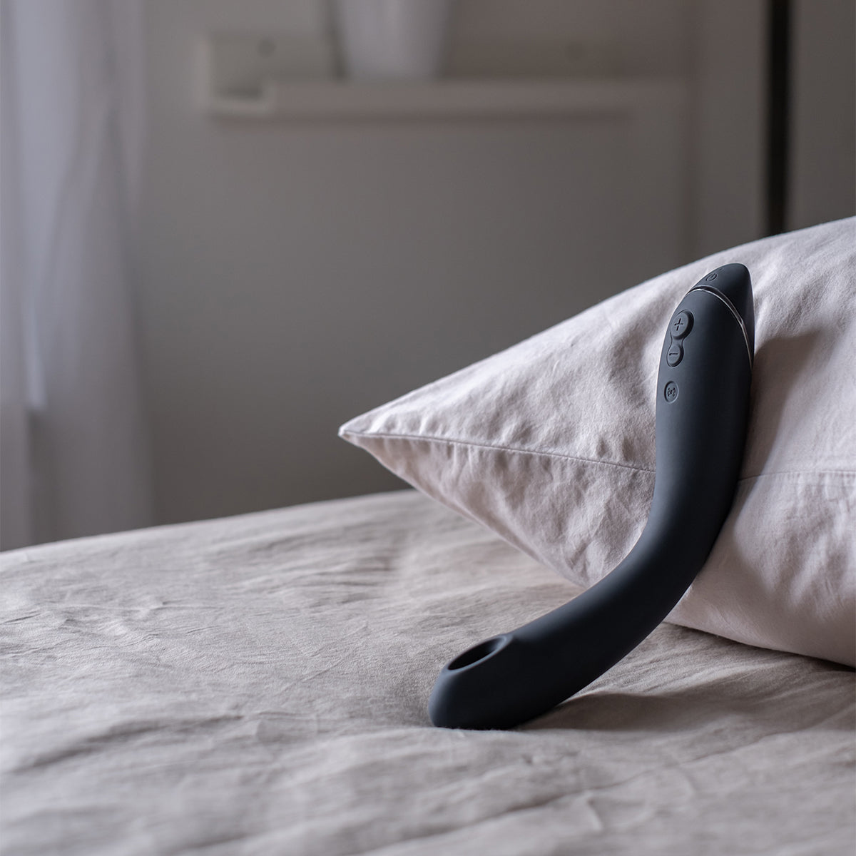 Womanizer - OG - G-Spot Vibrator - Dark Gray