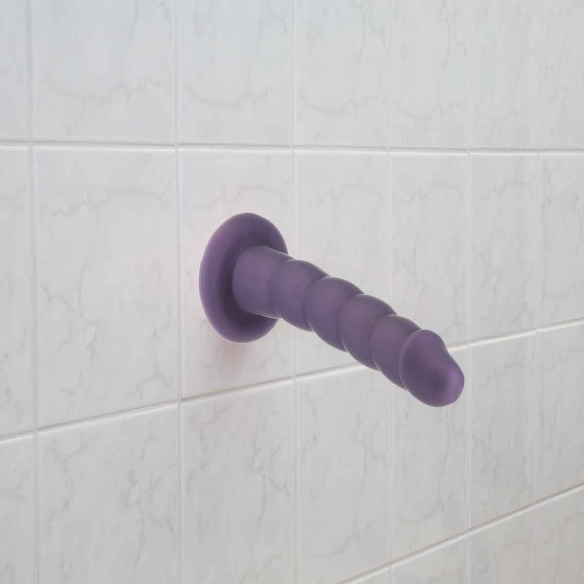 Pure Love 9,5" Twisted Dong - XL - Violet