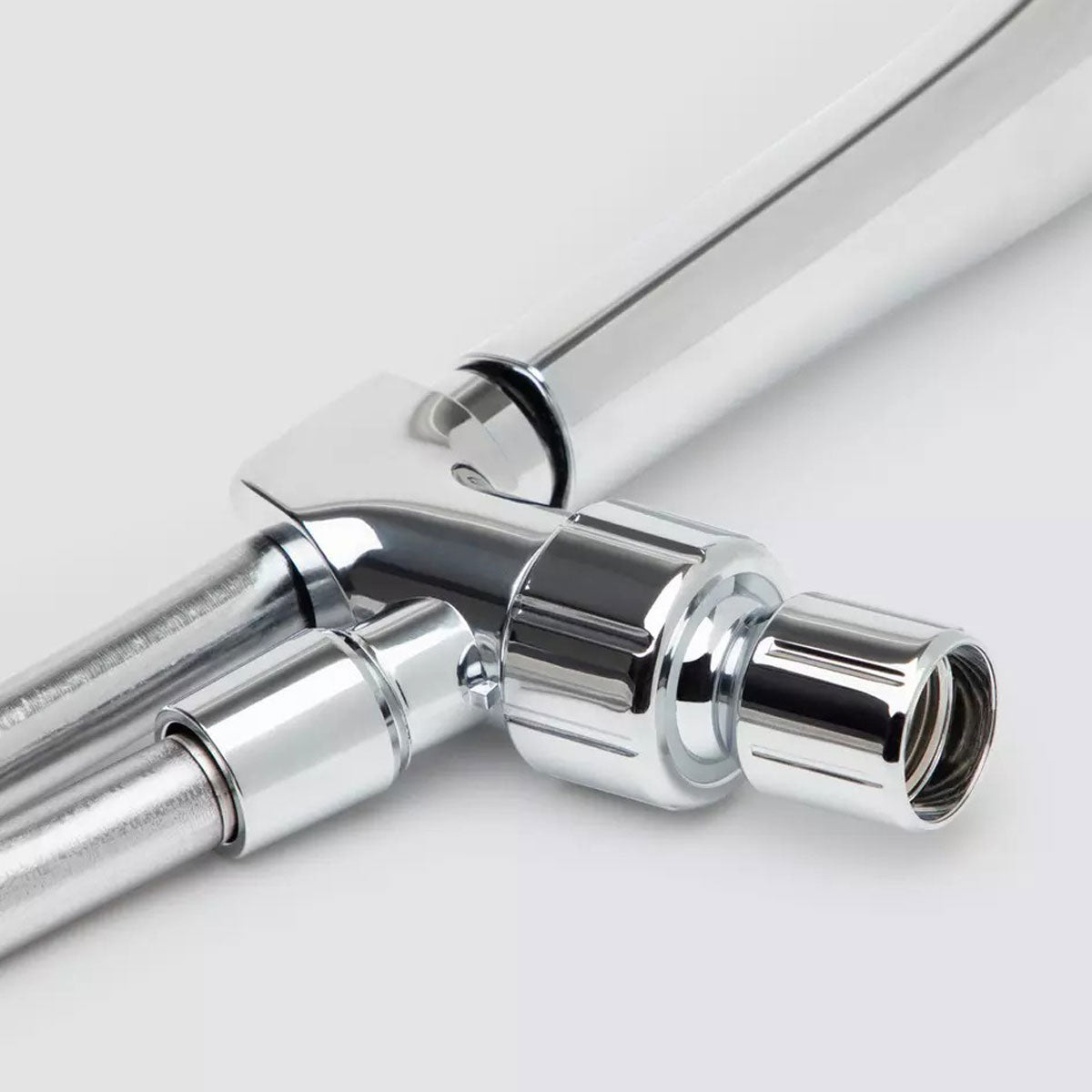 Womanizer - Wave Shower Hose & Shower Arm Mount Set