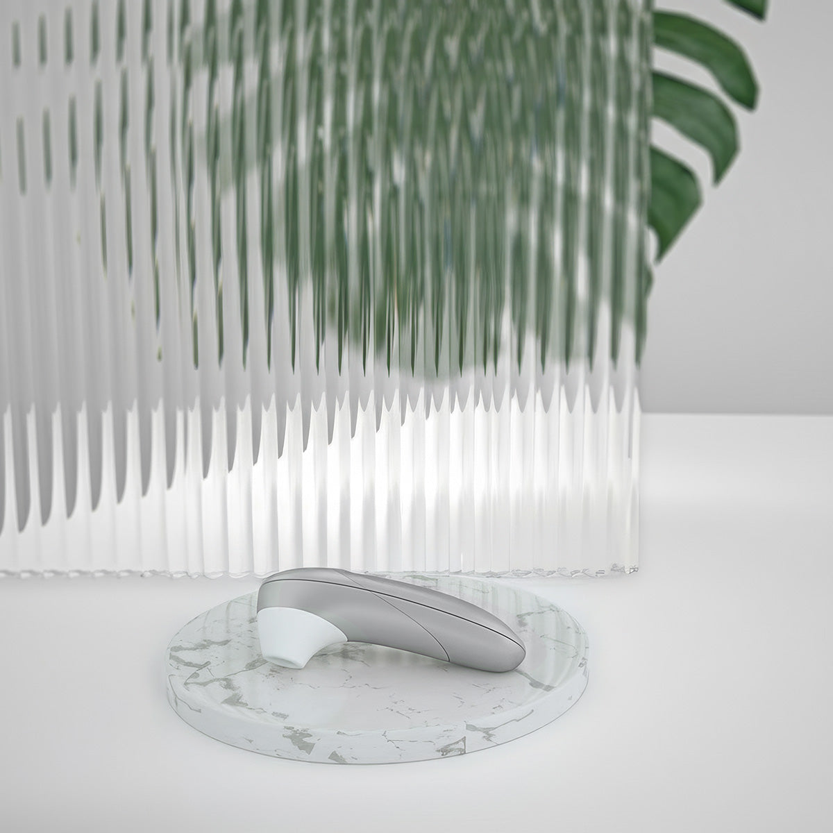 Womanizer Pro – Clitoral Stimulator – Silver Grey