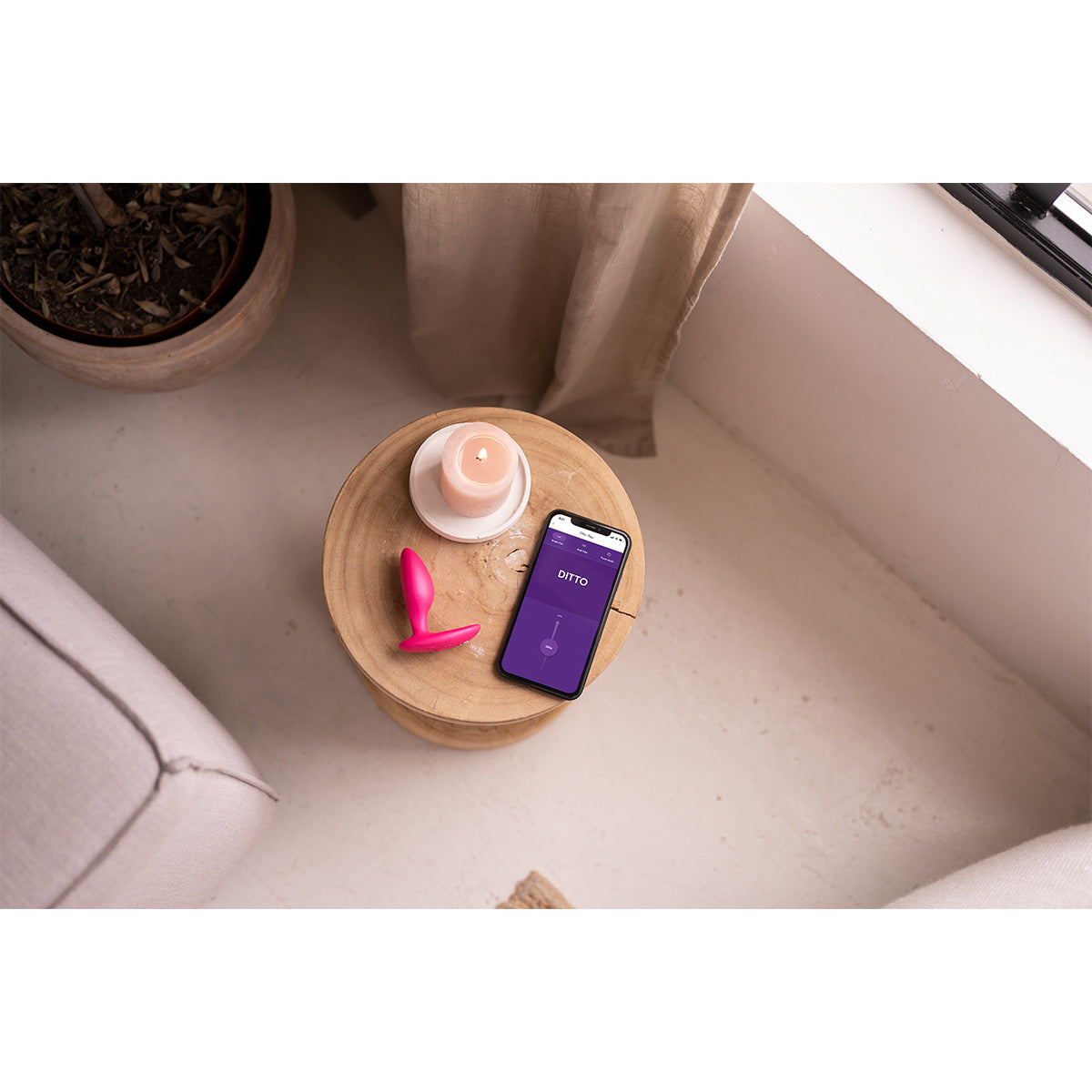 We-Vibe® Ditto+ - Plug Anal Vibrant avec Télécommande - Rose Cosmique