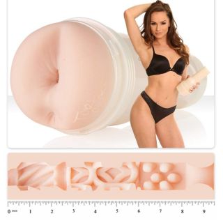 Tori Black Fleshlight Girl- Sultry